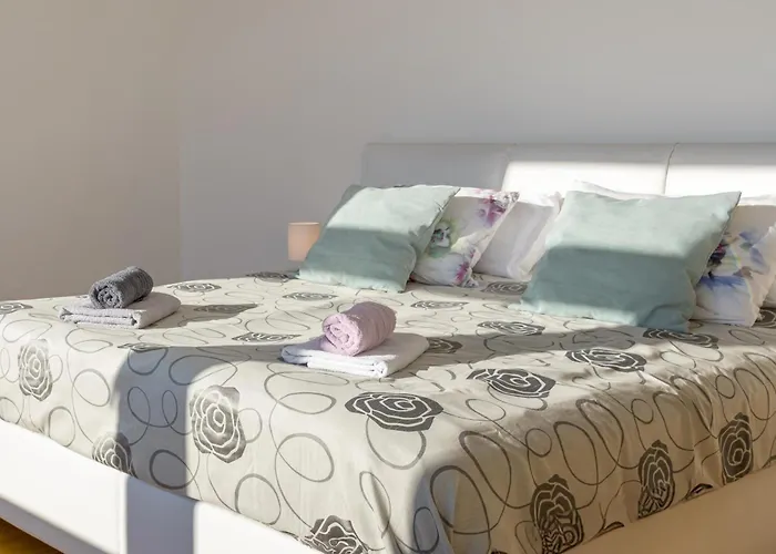 سنترال ميرزا